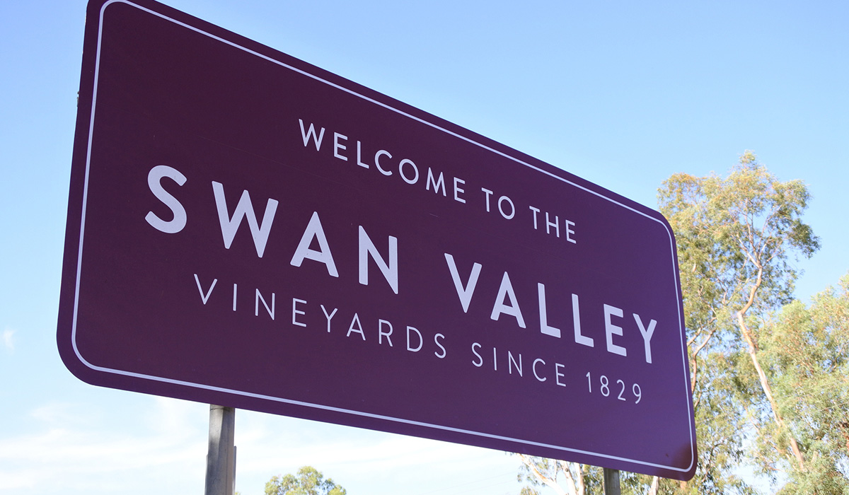 A sign reading Welcome to the Swan Valley