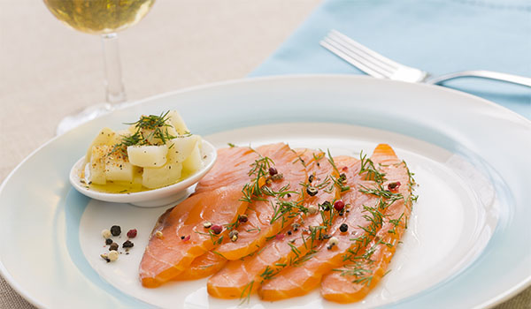 Cured salmon and white wine