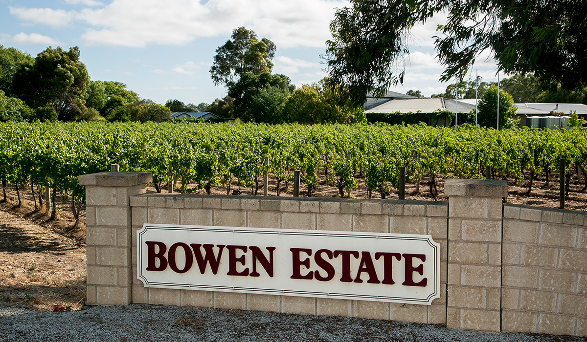 Entrance to Bowen Estate